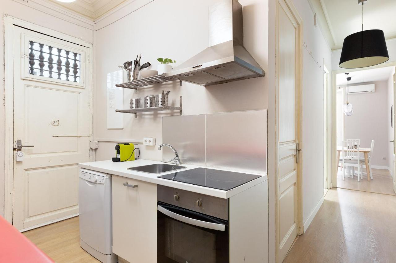 Sagrada Familia III By Enjoy Apartments Barcelona Ngoại thất bức ảnh