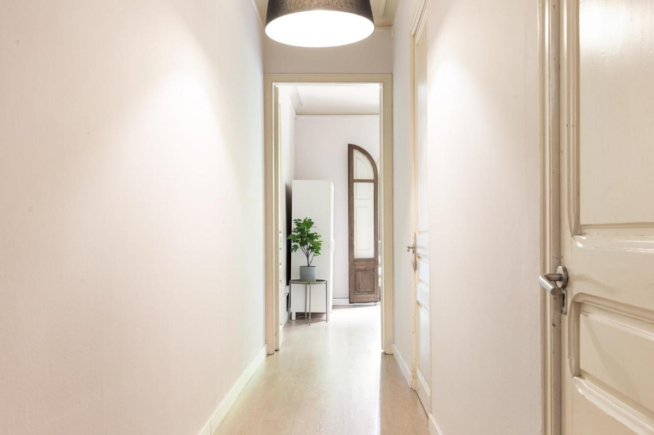 Sagrada Familia III By Enjoy Apartments Barcelona Ngoại thất bức ảnh