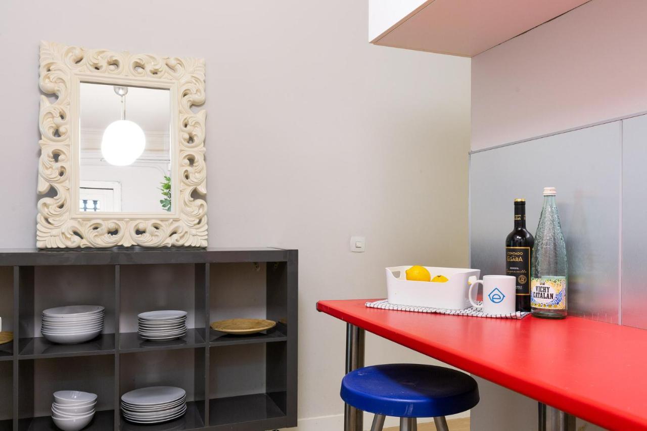 Sagrada Familia III By Enjoy Apartments Barcelona Ngoại thất bức ảnh